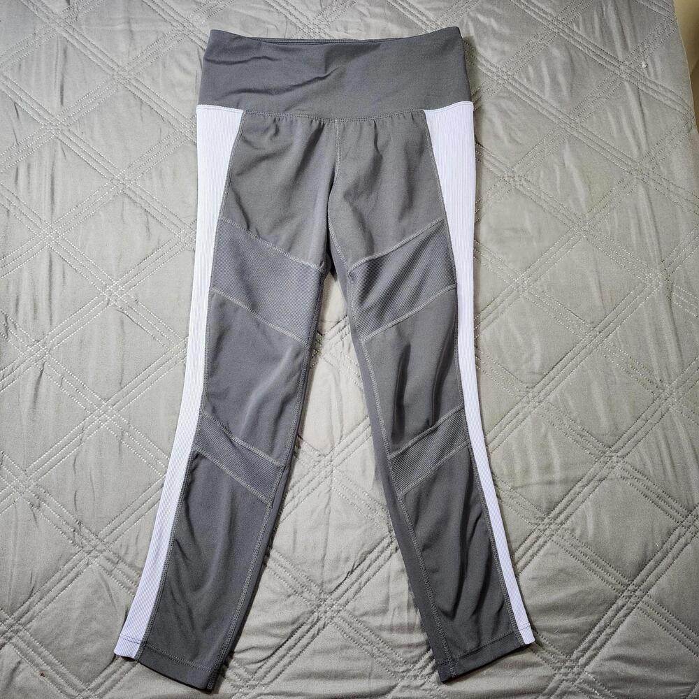 Tangerine Athletic Capri Leggings 3/4 Length Zipper Back Purple Size Small